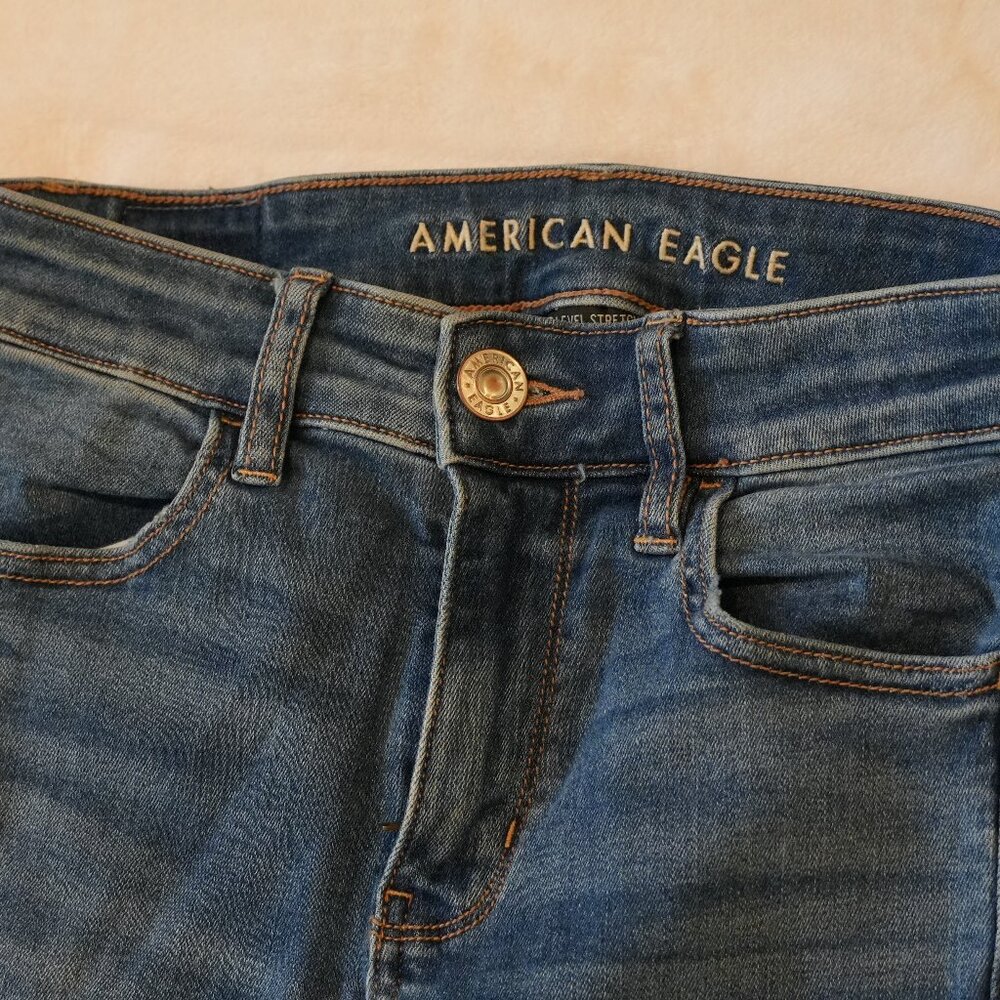 American Eagle: Next Level Stretch Hi-Rise Jegging in Medium Blue - Size 2 Regul